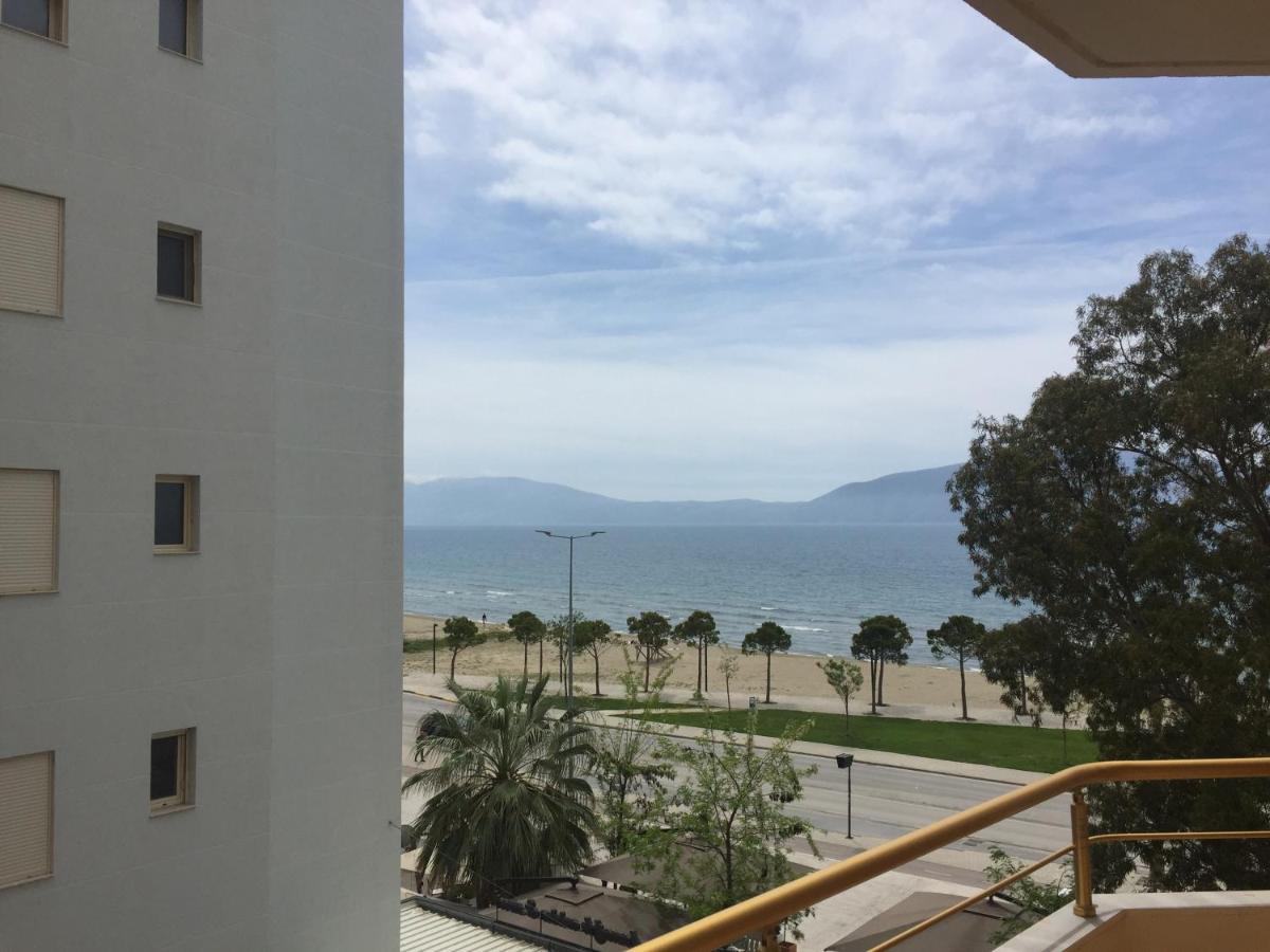 Sea View Apartment Onorato 1 Vlorë Extérieur photo